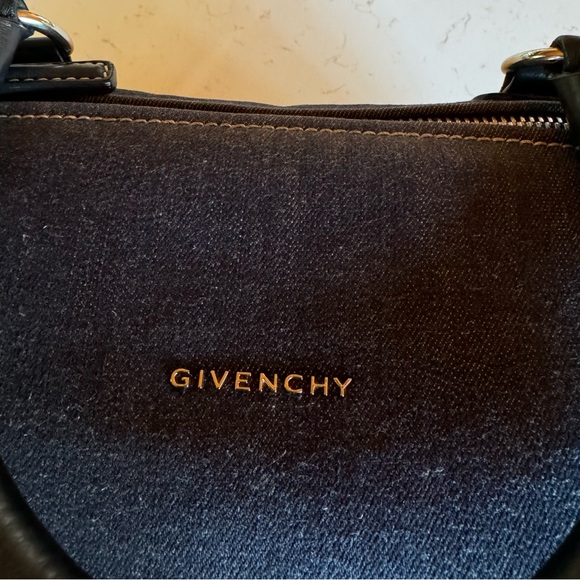 GIVENCHY “Pandora” Denim/Leather Bag Excellent condition!! Size Medium - Picture 4 of 13